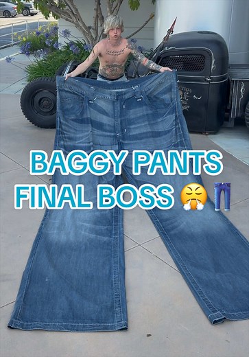 Replying to @isha baggy pants final boss 👖 send this to someone who’d wear these 😤❤️ @Affliction baggier : swaggier #baggypants #baggyjeans #baggyclothes #grwm #oversized