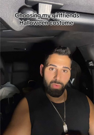 Choosing my Girlfriend's Halloween Costume