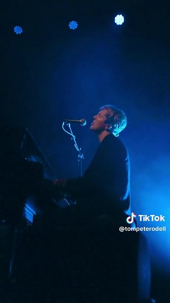 Long Way Down, Live in London