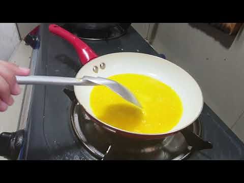 Melting - Changing Solid to Liquid (Grade 3 Science Lesson)