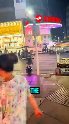 100% Electric Automatic Motorcycle ⚡🚲 | FactsZilla