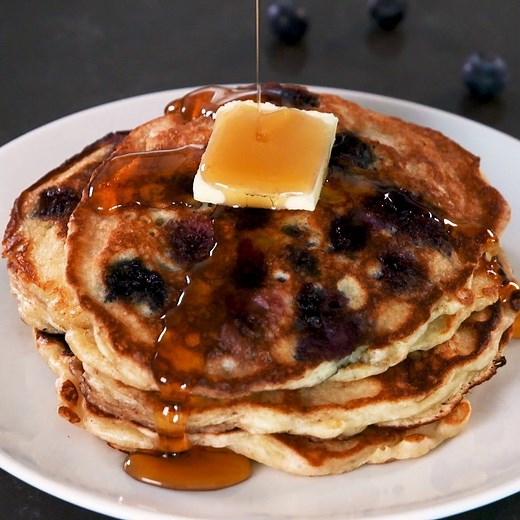 Gotta have blueberries in every. single. bite. 🤤 Full recipe: http://dlsh.it/2FJpLqy | Delish