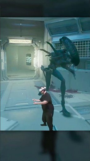 Don't scare a man while he's working 😱 Alien: Rogue Incursion