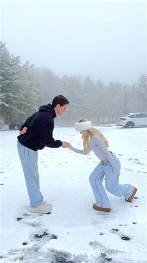 Living In A Winter Wonderland #snowman #snow #winter #dance #wonderland and | Jake Galluccio