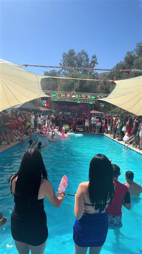 Viva Mexico: A Guaracha Celebration!