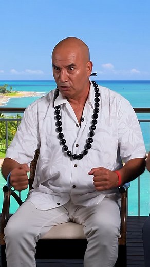 Fabio Tischler | FPV Pilot on Instagram: "I still can’t believe this happened 😮 During my interview with @tem_morrison and Cliff Curtis, Tem got so passionate talking about his role in Chief of War he decided to go all in! What a guy 🙌🏽 _______ #chiefofwar"