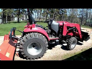MAHINDRA 1640 HST LOADER & BECO 78" FLAIL MOWER REVIEW