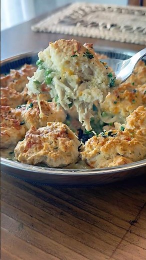 Easy Chicken Cobbler with Cheddar Bay Biscuits | One Pan Dinner