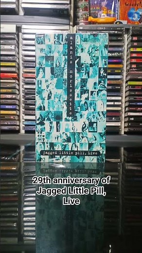 ALANIS MORISSETTE - Jagged Little Pill, Live. July 1, 1997. #alanismorissette #alanis #yououghtaknow