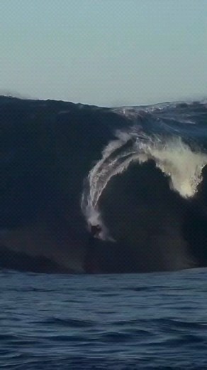1.4K views · 624 reactions | BIG WAVES - Big Wipeout  All time #schlab .... @damienmartin66  Footage @strickossss Repost from @we.bodyboard ⭐⭐⭐⭐⭐ #wibperu #australia #bodyboard #bodyboarding #riders #boogieboards #boogieboarding #bodyboarder #surf #surfing #surfers #bigwave #barrels #oceans #waves #videooftheday #fyp #chiribayasilo #waykibodyboardschool #dkrespect #bodyboardgirls #wavesfordays #slab #slabs #wipeout | Waves ILO Bodyboard | Facebook