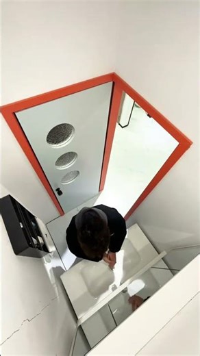 Dual-purpose door for the bathroom—separating wet and dry areas! #homedecor #decoration #house#doors