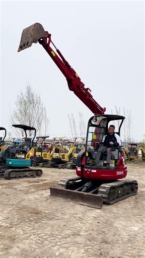 The Kubota 30 excavator is of excellent quality. #miniexcavator #kubota