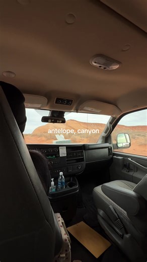 Hiking the antelope Canyon was such a cool experience!! | Antelope Canyon