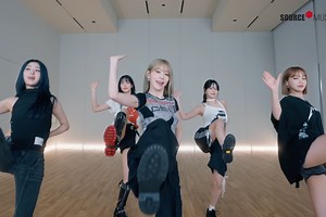 Watch: LE SSERAFIM Gets "CRAZY" In Razor-Sharp Dance Practice Video | Soompi