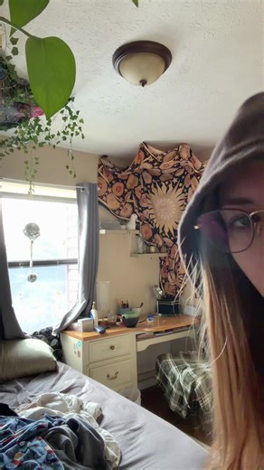 mandie (@mand.dawg)’s videos with Space High - Lil Uzi Vert