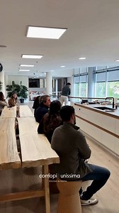 Showcooking: 𝐓𝐡𝐞 𝐂𝐨𝐦𝐨𝐩𝐢 𝐄𝐱𝐩𝐞𝐫𝐢𝐞𝐧𝐜𝐞– os melhores momentos! A todos os participantes com quem tivemos oportunidade de partilhar estes momentos – muito obrigada! Não podíamos deixar de agradecer também ao chef @ferranarnau pelas suas criações deliciosas e à @boracookingsystems por contribuir diariamente para a evolução no nosso setor. 🤍 Vemo-nos na próxima edição. 𝐇𝐚𝐧𝐝𝐦𝐚𝐝𝐞 𝐰𝐢𝐭𝐡 𝐜𝐚𝐫𝐞 𝐟𝐨𝐫 𝐲𝐨𝐮. | Comopi Unissima Kitchen & Home Design