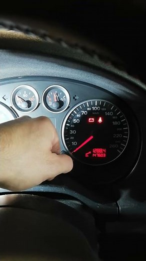 Remise zéro Audi A3 2008 /initialisation du compteur de maintenance/vidange #automobile #mechanic