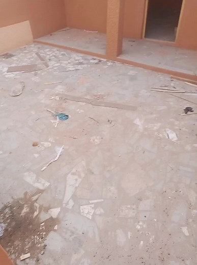 Room Under Renovation: Exploring Construction Details