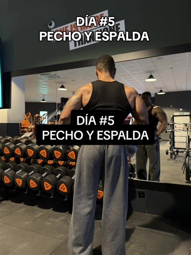 Entrenamiento Completo de Pecho y Espalda en el Gym