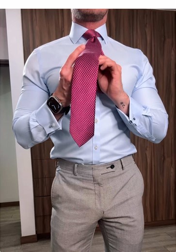 Consejos para Elegir el Traje y Corbata Perfectos