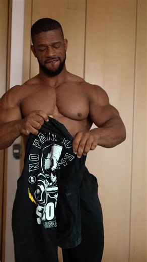 IFBB PRO Yeifer Asprilla on Instagram: "sᴇʀ ᴍás ғᴜᴇʀᴛᴇ ǫᴜᴇ ᴀʏᴇʀ ᴇs ᴍɪ ᴍᴇᴛᴀ ᴅɪᴀʀɪᴀ ᴘᴏʀ ᴇsᴏ ʟʟᴇᴠᴏ ᴍɪ ᴀʀᴍᴀᴅᴜʀᴀ ᴅᴇ @alienwear.axm 𝟷𝟻/𝟶𝟿/𝟸𝟶𝟸𝟻 ☠️ ɴᴏ ᴘᴀɪɴ ɴᴏ ɢᴀɪɴ —ɴᴏ ᴍᴏʀᴇ ᴇxᴄᴜsᴇs"