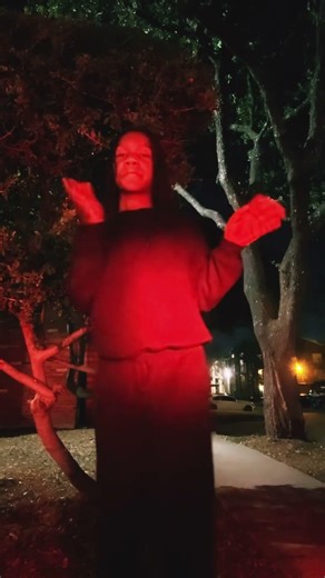 THE CAR LIGHTS TURNED ONN🫣🫣