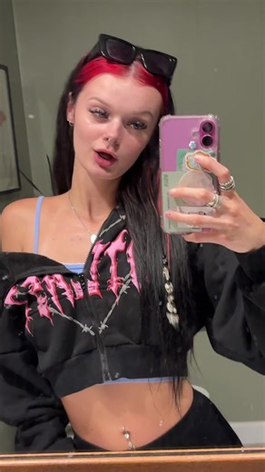 𝒷𝑒𝓁𝓁𝒶<𝟥 (@bbellaburke)’s videos with original sound - LyricTok