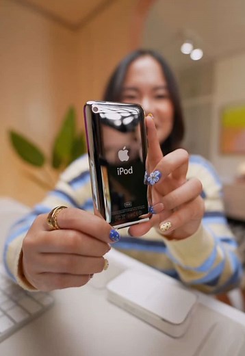 Unboxing the Iconic iPod Touch 4th Gen 16 Years Later! #apple50