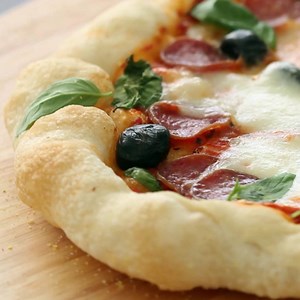 Homemade Pizza Full recipe: http://bit.ly/2bLn2dl | Home Cooking Adventure