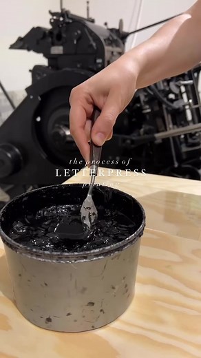 The process of letterpress printing. Come along and see how we print a custom invitation suite, featuring letterpress (black ink) and blind embossing. #papiradesign #wedding #weddingplanning #weddingtiktok #weddinginvitation #weddinginvitations #weddingideas #letterpress #printmaking #invitatii #invitatiinunta #nunta