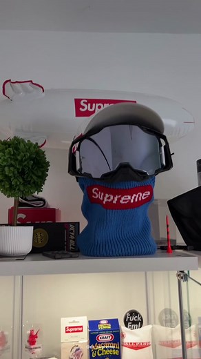 Supreme Knowledge Part 3! The Supreme x BLU Cell Phone! #supreme #foryou #fyp #oscars #spring #fortnite