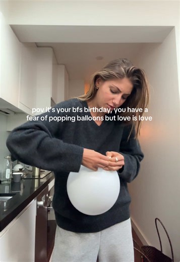 10 minutes per ballon 🤝 #birthday #birthdayprep #ballons