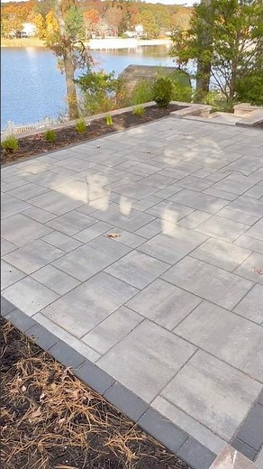 Large Paver Steps to Patio and Design Idea on Slope #patiodesign #paver #patio