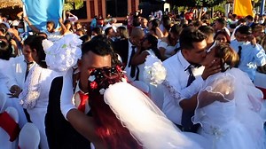 Video. Mass wedding on Valentine's Day in Nicaragua and Mexico