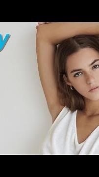 Emily Feld - Australian fashion model and YouTuber | bikini photo | Bio & info