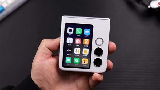 努比亚Flip2评测：不到3000的小折叠屏手机，还内嵌DeepSeek#努比亚flip2#折叠屏手机推荐#折叠屏-7477901945169071395