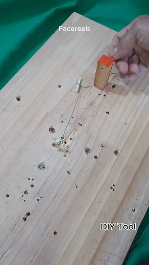 5.1K views · 29 reactions | DIY Tool Tips #DIYtrap #DIYideas #homemadetrap #handmade #pestcontrol #insecttrap #rodenttrap #bait #howto #tutorial #tipsandtricks #hacks #reelsvideo #facebookreels #reelsfb #fypシ | Facereels | Facebook