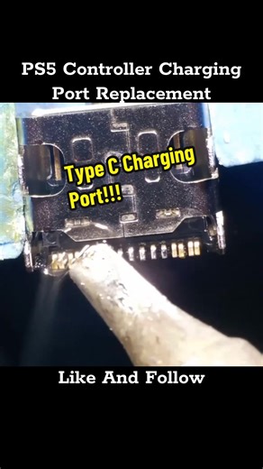 The Process Of Receplace A PS5 Controller Charging Port. #microsoldering #tiktok #repair #soldering #microscope #diy #fix #reparacion #tutorial #tips #soldando #replacement #gamepad #videogames #gamer #replaced