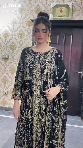 Blooper 🤓#foryou #fypシ #bride #LaysCricketFan #makeup #dress #tiktokpakistan #ranahoor1