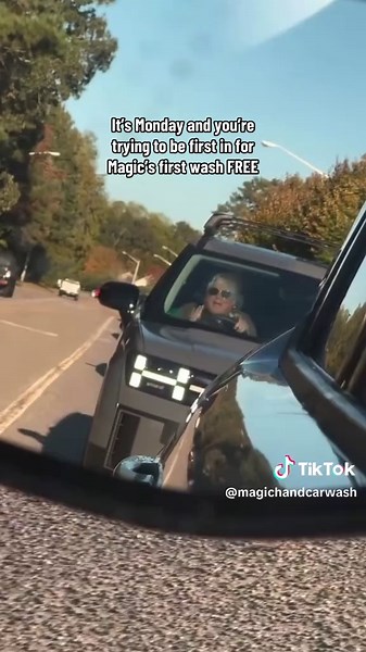 Drive safe!😉✨ . First in the driveway from the 27th - 31st of October gets a FREE Magic Wash!🎃✨