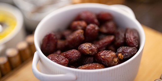 The Trick to Keeping Dates Fresh