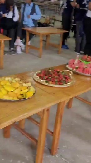 FRUIT DAY🍉🍓🍋🍊🍍#fruitday#ethiopian_tik_tok#highschool#viralvideo#senioryear#የእናንተገፅ#schoollife#fyp