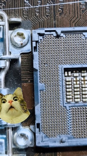 cause of NO DISPLAY, broken pin 😵 #laptoprepair #motherboardrepair #laptoptechnician #mainboardre...