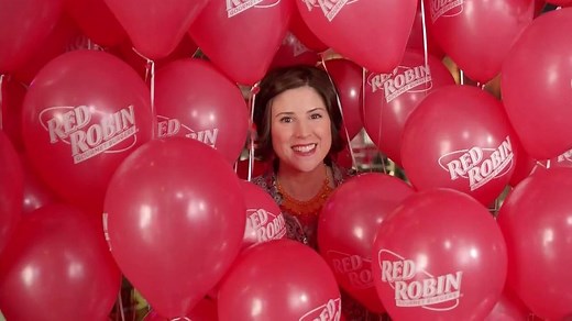 Red Robin Royalty Program TV Spot, 'Balloons'