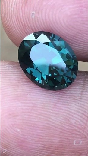 Natural Blue Spinel Close-Up | Gemstone Lovers #gemstone #gemquality #sapphire #gems #gemsnjewellery
