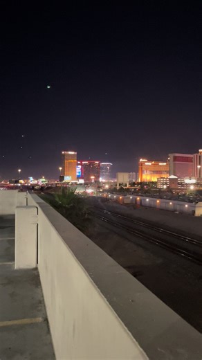 LV 🩶 #lasvegas #vegasstrip #fyp #fypシ #views