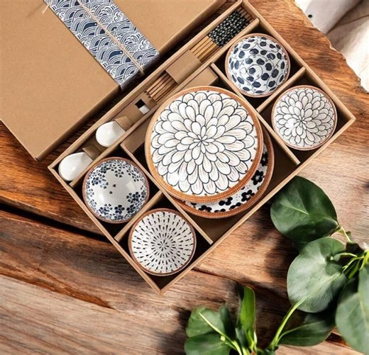 Japanese Dinnerware Set, Ceramic Plate and Rice Bowl, Chopsticks Spoon Set, Asian Gift - Etsy Canada