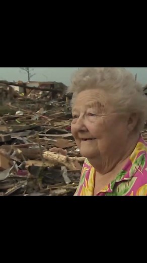 Tornado survivor finds dog during live TV interview 🤗❤️🤗 📽©️ CBS News | Free Your Mind and Think