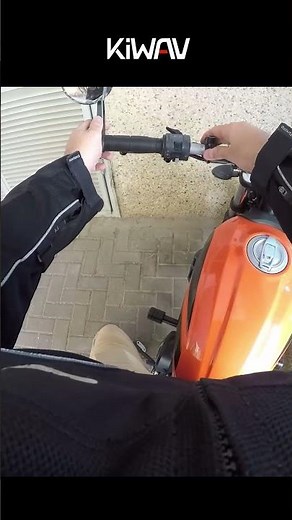 Installing a new set of mirrors on my Ducati Scrambler