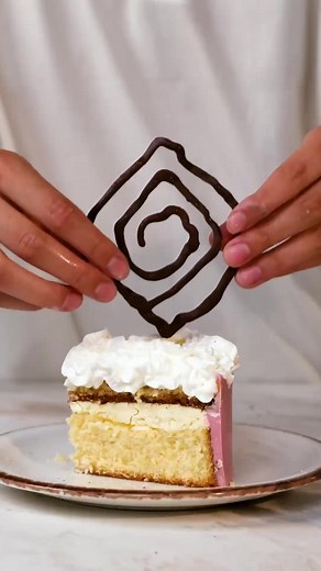 How to Make Isomalt Sugar for Stunning Desserts